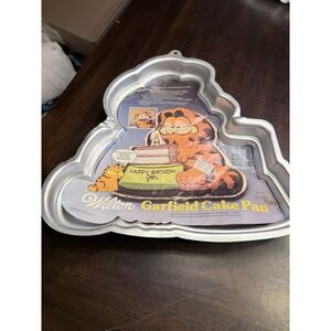 Vintage Wilton Garfield Cake Pan Mold 2105-2447